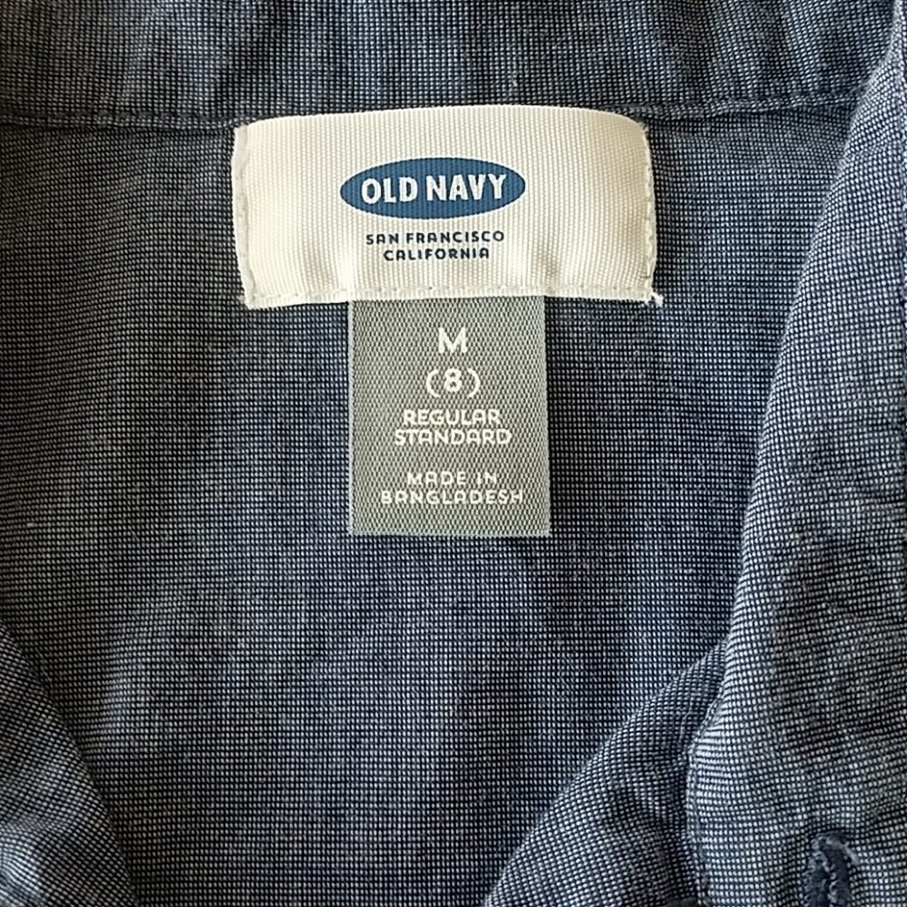 Old navy button down top - Picture 2 of 2